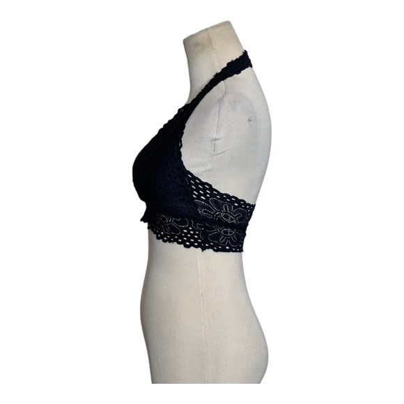 Black halter neck padded lace bralette size small - Picture 5 of 8